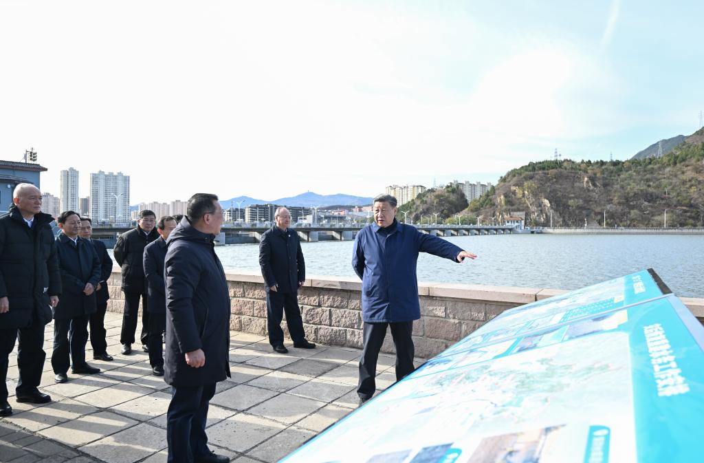 Xi inspects post-flood reconstruction in Beijing, Hebei