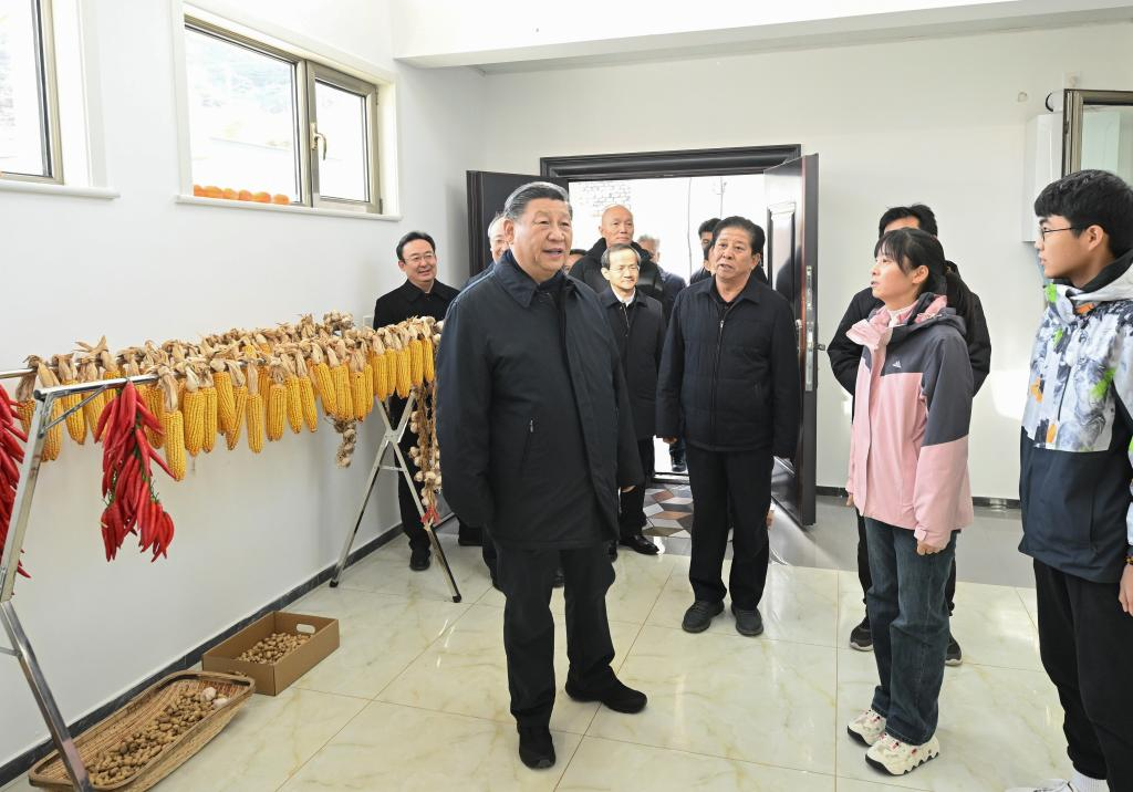 Xi inspects post-flood reconstruction in Beijing, Hebei