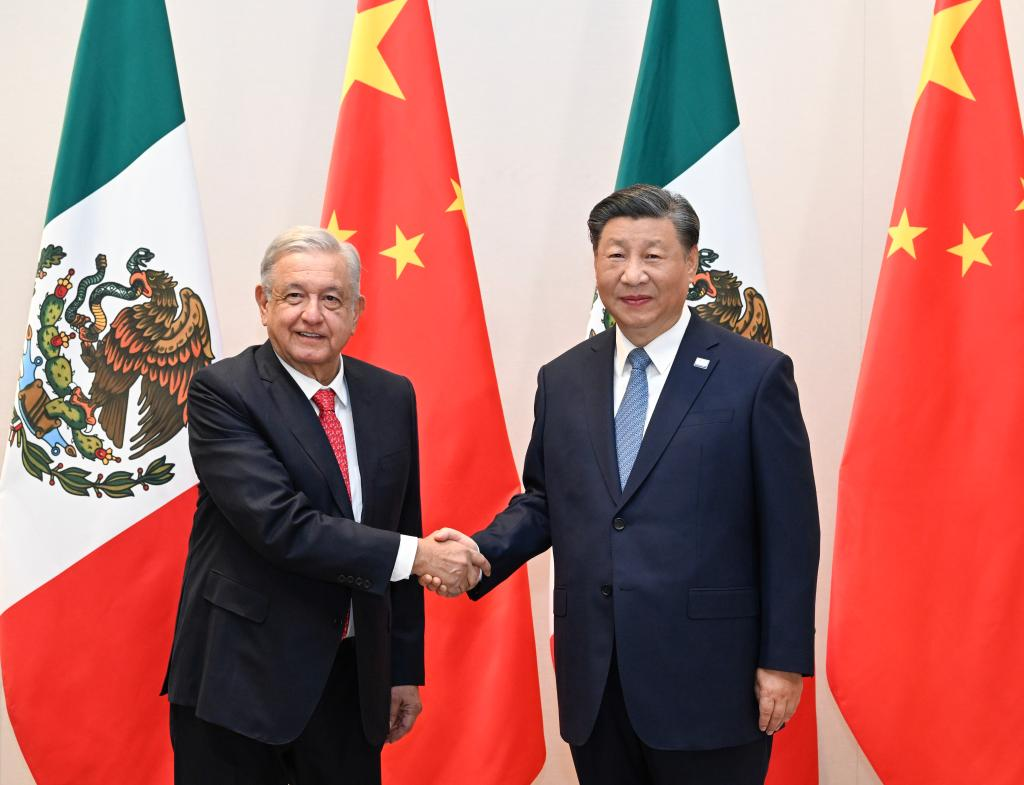 Xi calls for expanding China-Mexico cooperation in finance, EV
