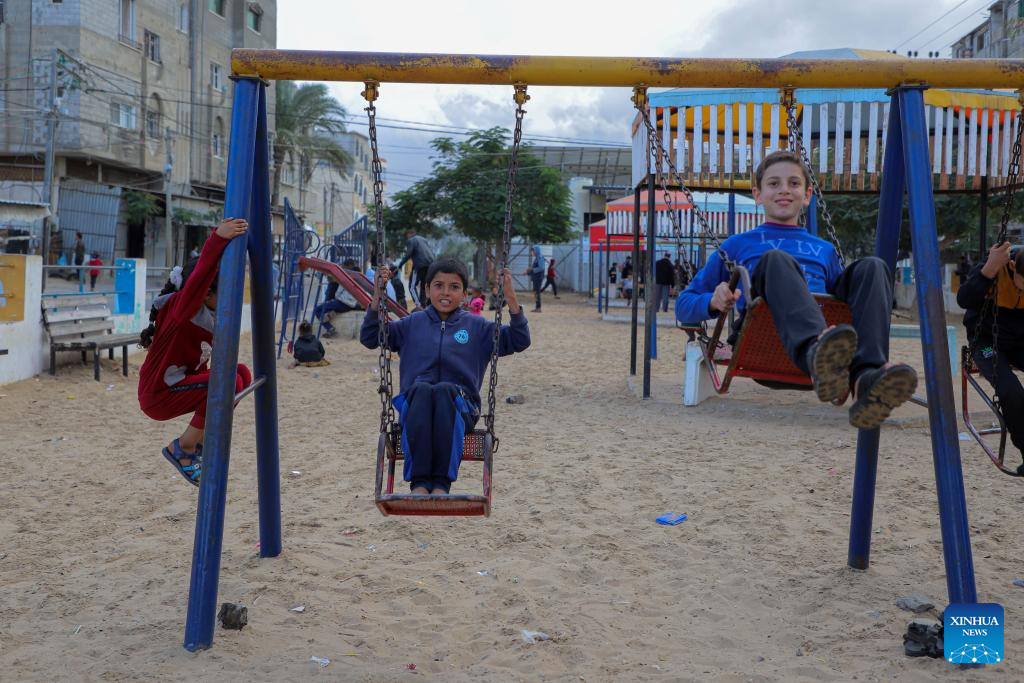 Qatar, Hamas confirm extension of Gaza truce for 2 days