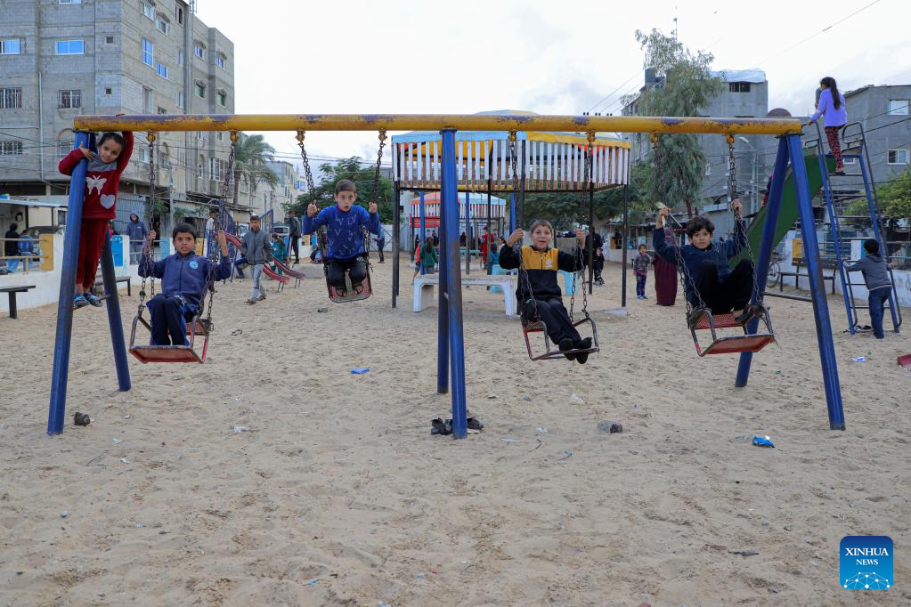 Qatar, Hamas confirm extension of Gaza truce for 2 days