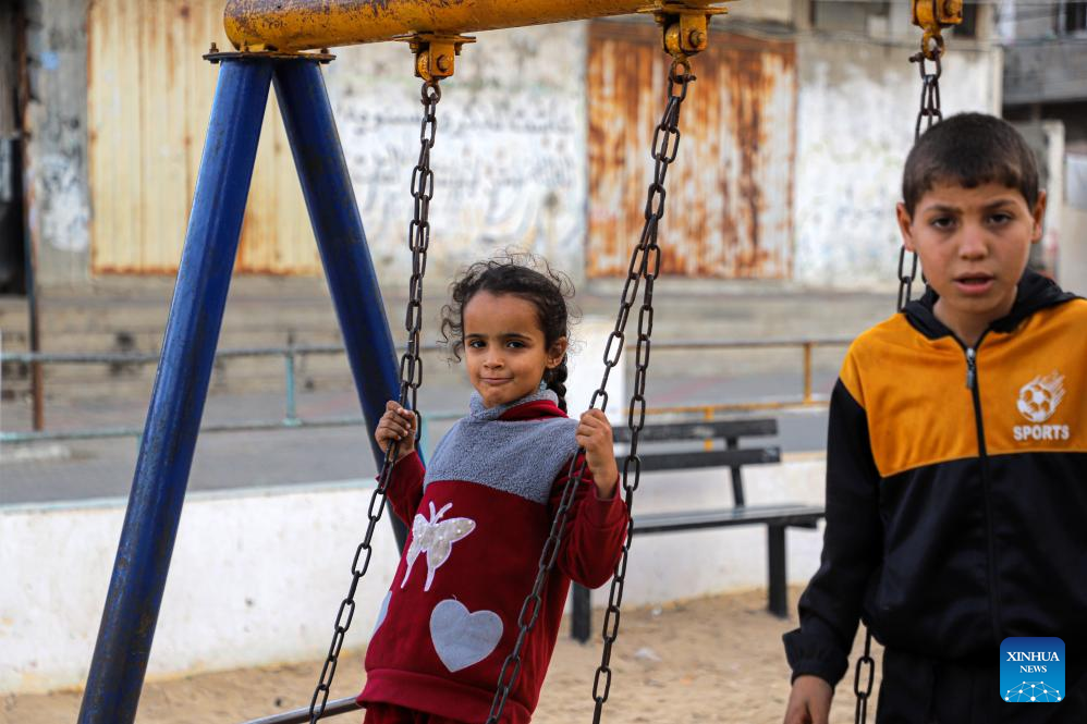 Qatar, Hamas confirm extension of Gaza truce for 2 days