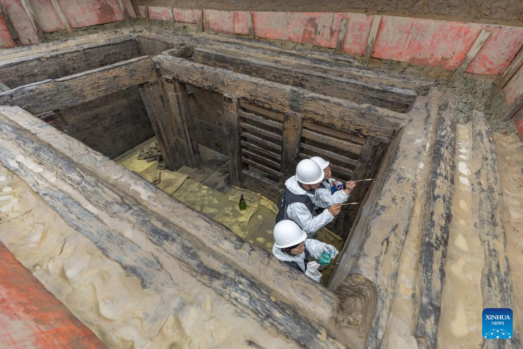 Rare Western Han Dynasty tomb found in southwest China