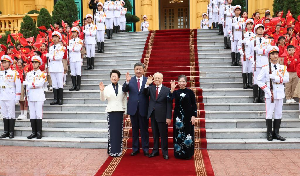 China, Vietnam agree to build community with shared future that carries strategic significance