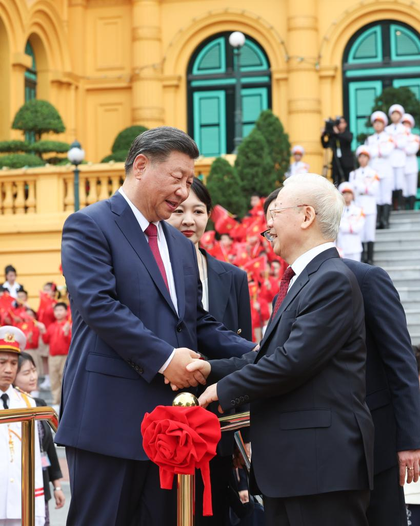 China, Vietnam agree to build community with shared future that carries strategic significance