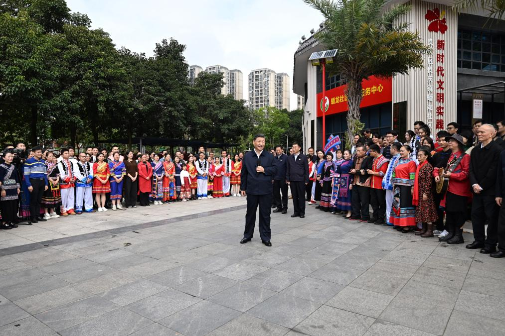 Xi inspects Nanning in south China's Guangxi