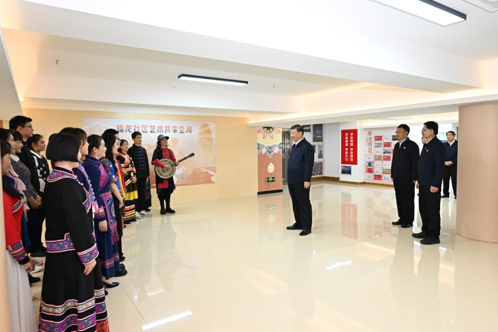Xi inspects Nanning in south China's Guangxi