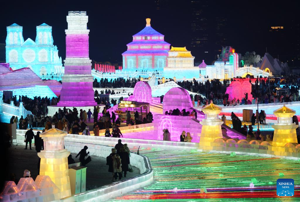 Harbin Ice-Snow World opens to public