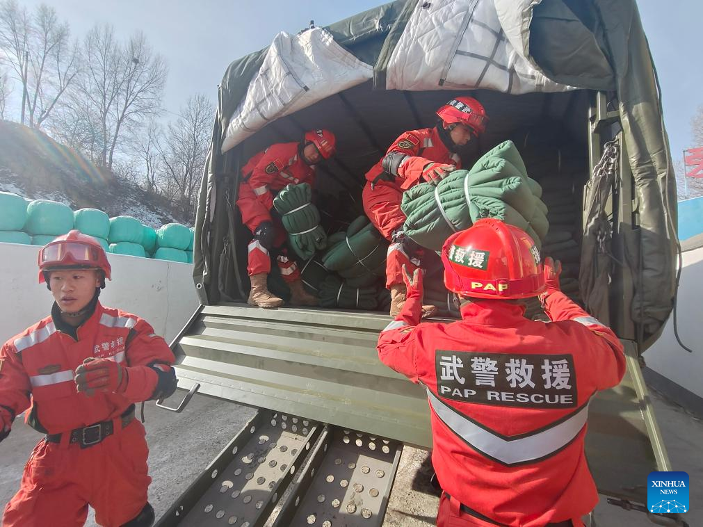 Chinese armed forces deploy multiple rescue forces in response to Gansu earthquake