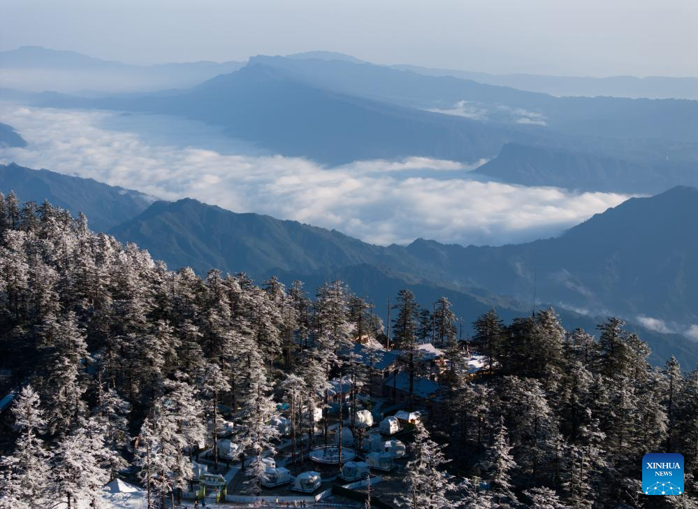 Scenery of Wawu Mountain in China's Sichuan