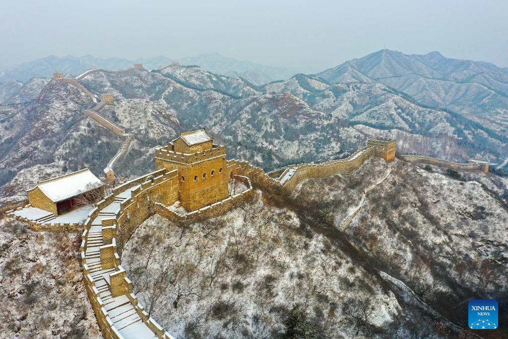 Aerial view of Great Wall through four seasons