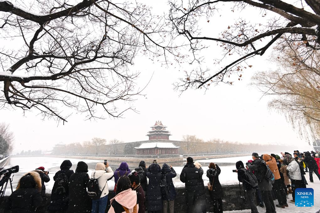 Winter scenery along Beijing Central Axis