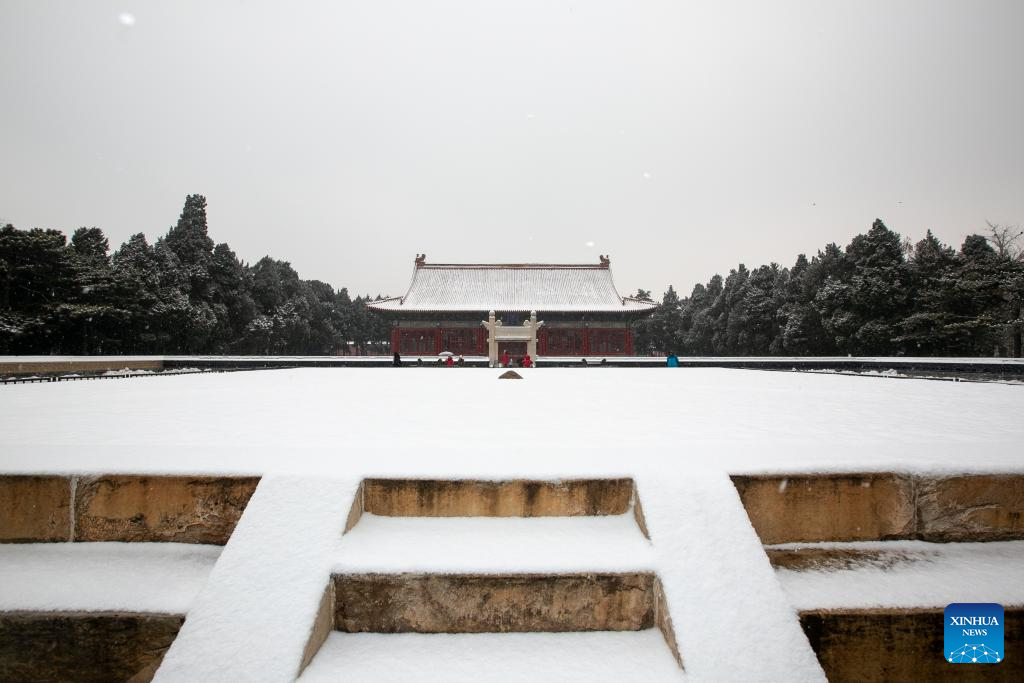 Winter scenery along Beijing Central Axis