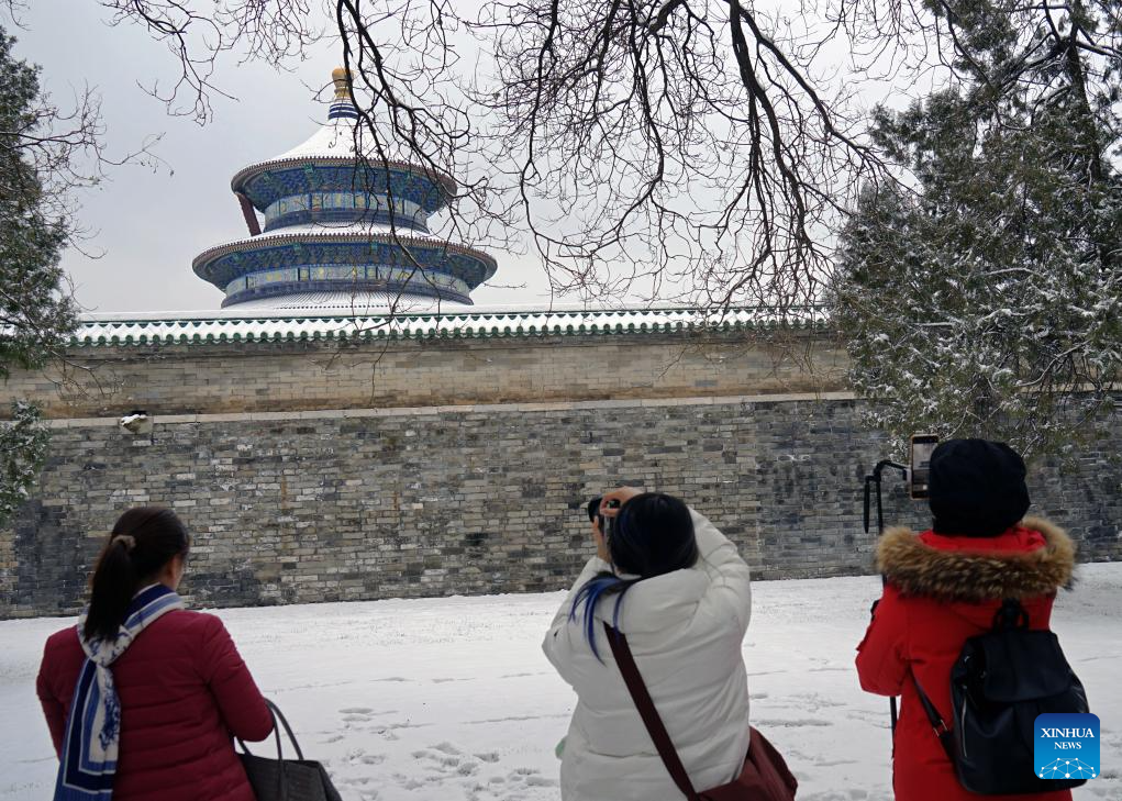 Winter scenery along Beijing Central Axis