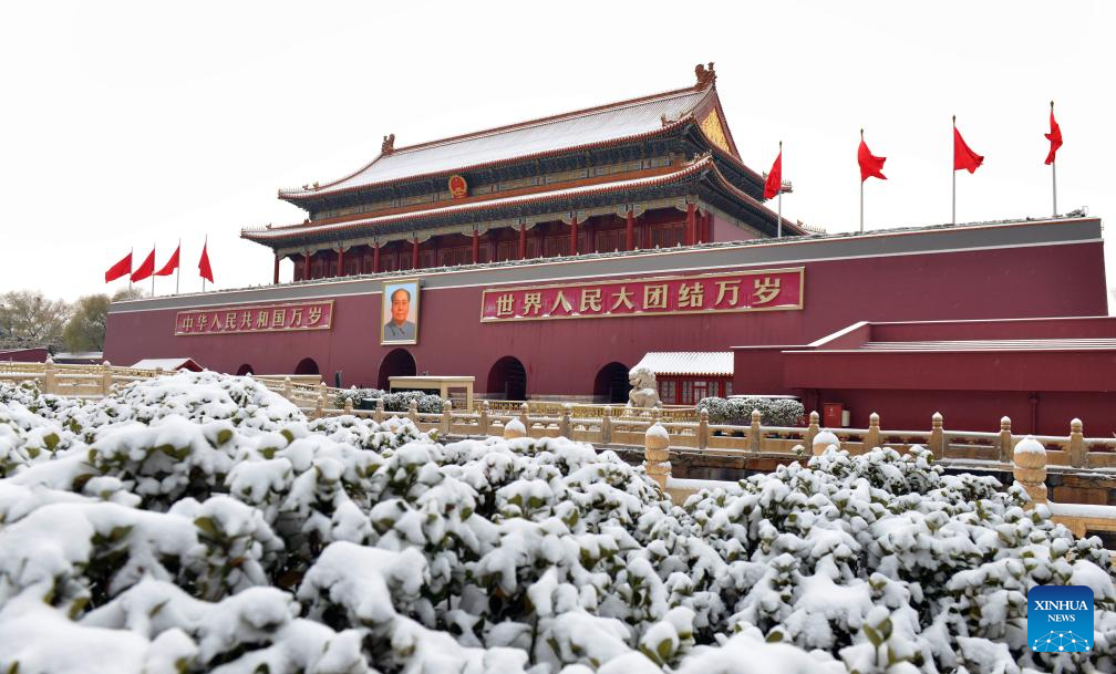 Winter scenery along Beijing Central Axis