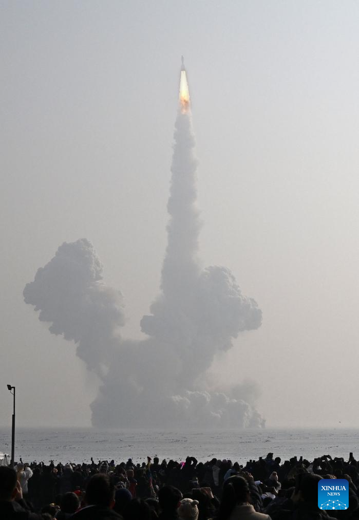 China launches commercial Gravity-1 rocket from sea
