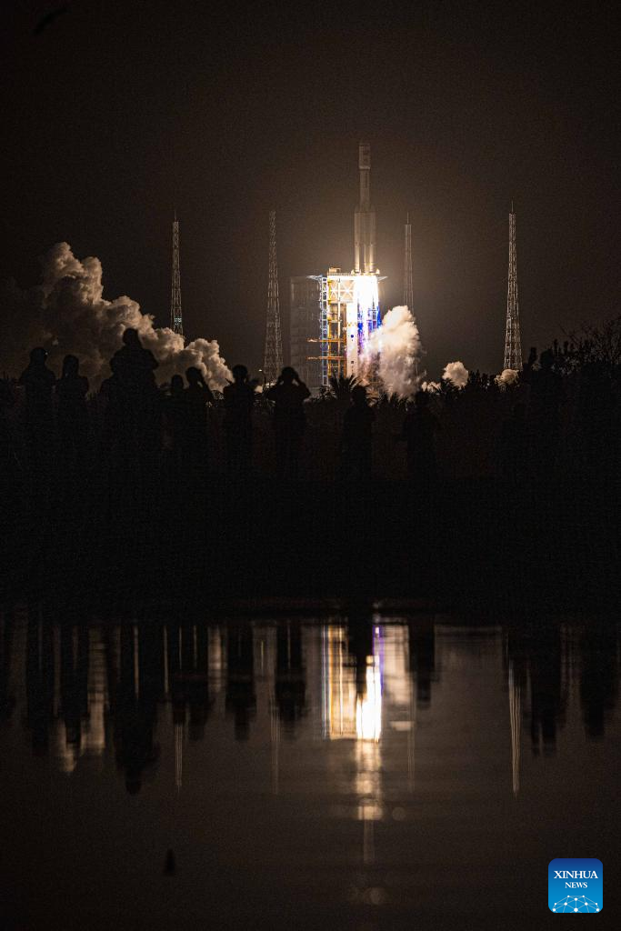 China Focus: China launches new cargo craft to send space station supplies