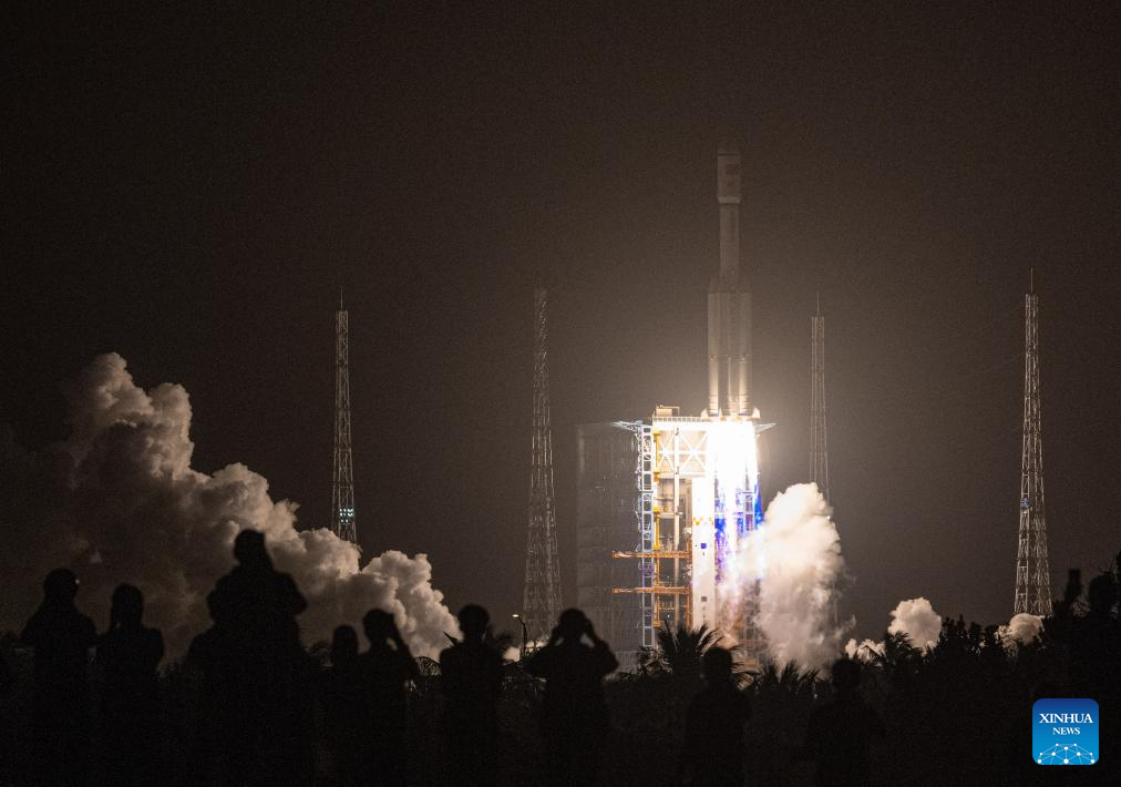 China Focus: China launches new cargo craft to send space station supplies