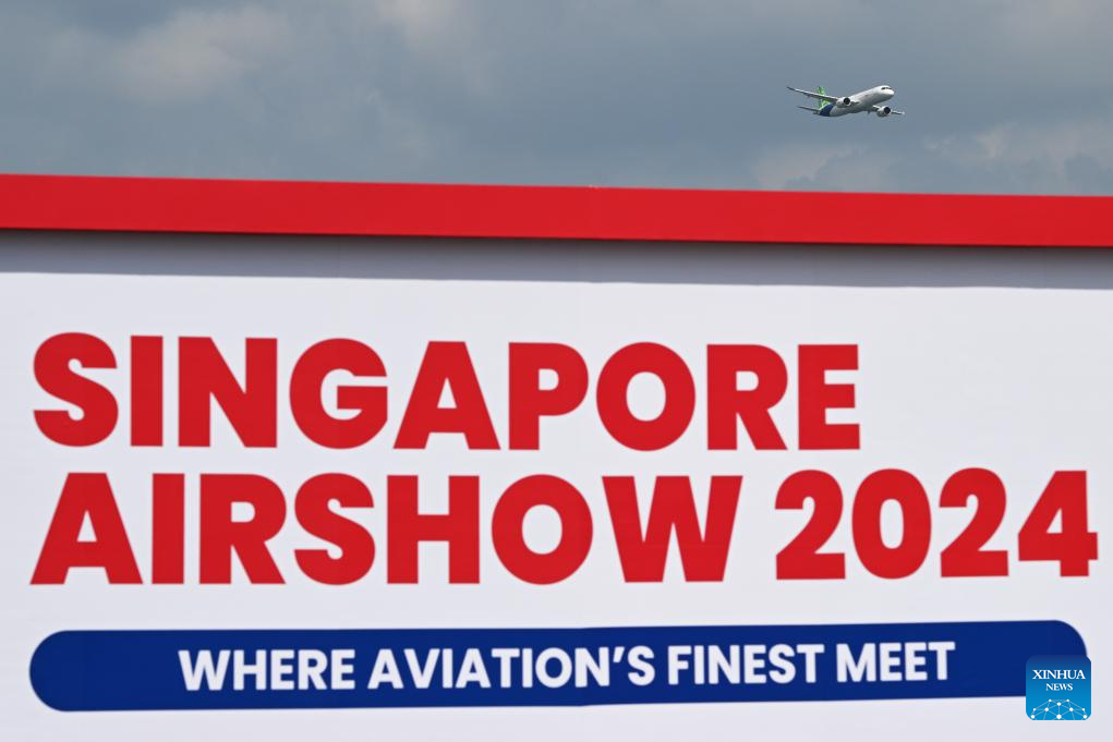 Chinese C919 attends Singapore Airshow rehearsal