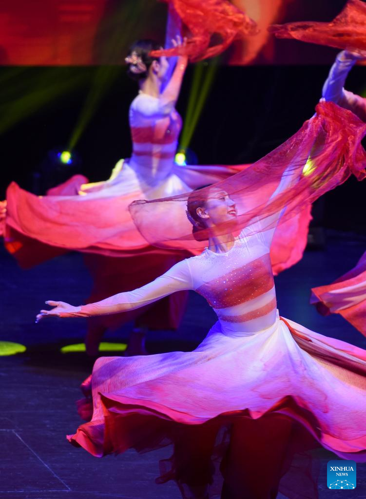 Lunar New Year gala held in New Zealand's Auckland