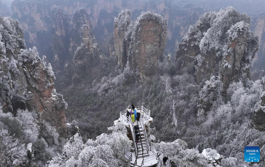 Snow scenery of Zhangjiajie National Forest Park in C China