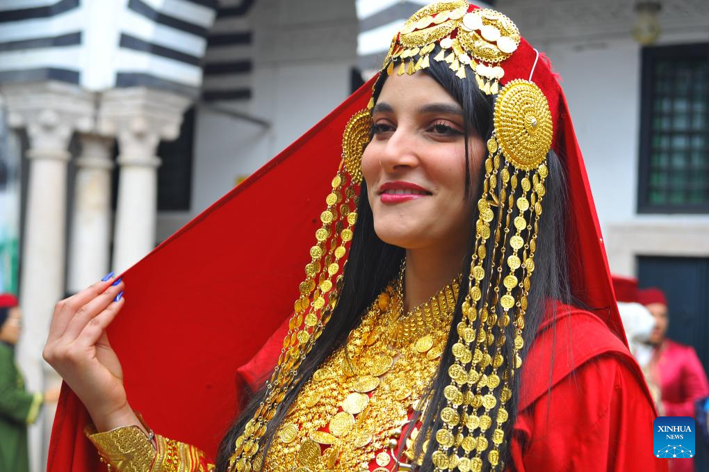 National day of traditional dress celebrated in Tunis