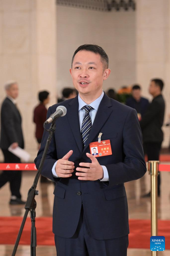 CPPCC members interviewed before closing meeting of 2nd session of 14th CPPCC National Committee