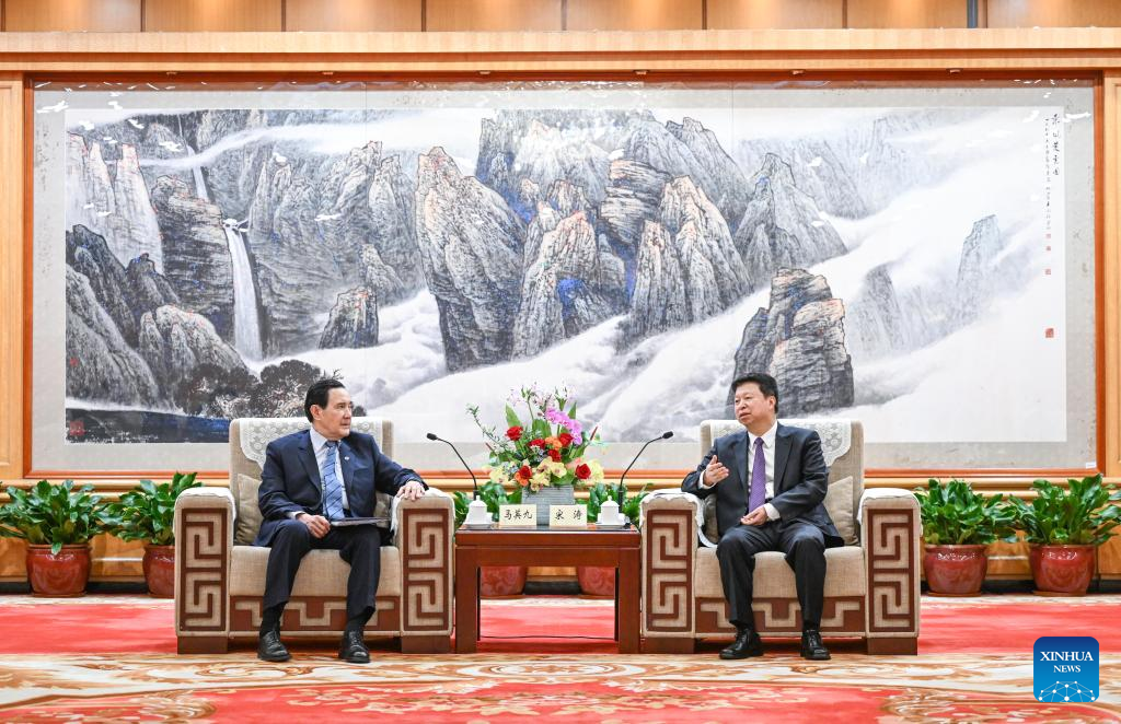 Mainland's Taiwan affairs official meets Ma Ying-jeou