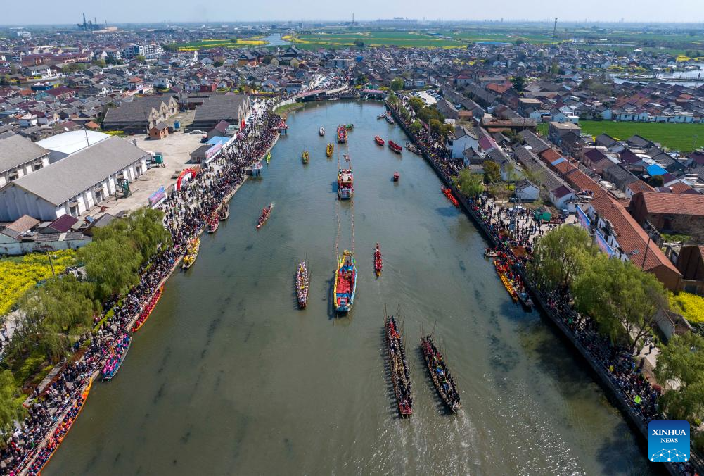 Maoshan boat fair held in Xinghua City, China's Jiangsu