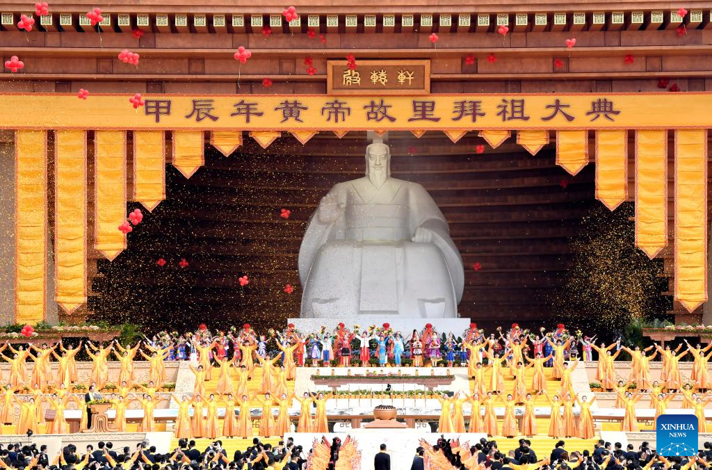 Across China: Chinese people pay tributes to legendary ancestor