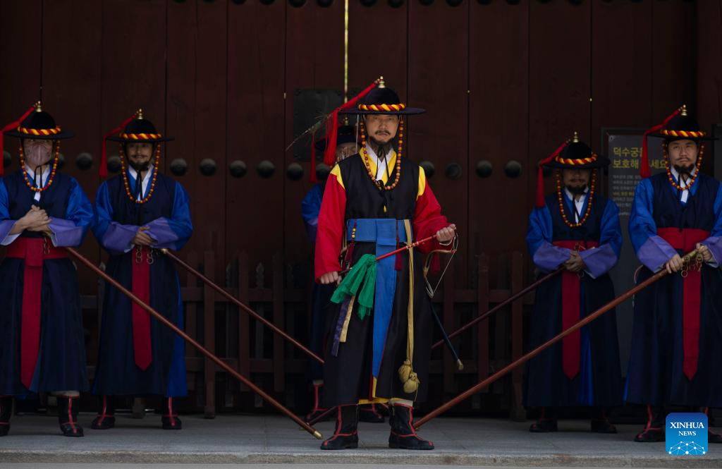 Royal Guard Changing Ceremony held in Seoul