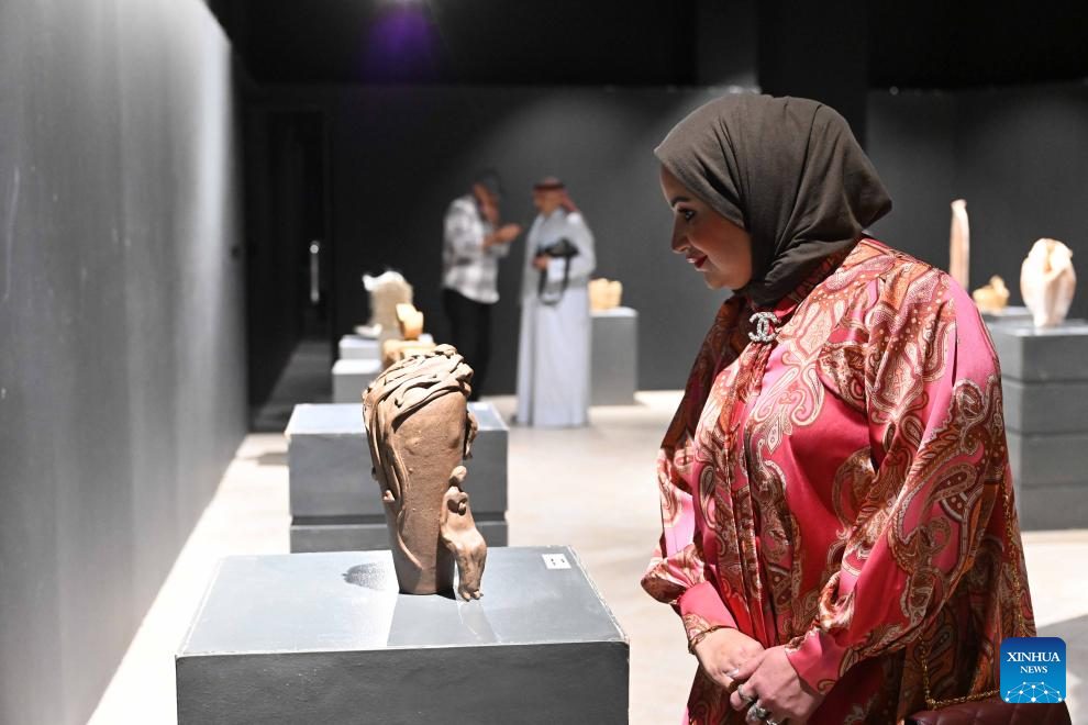 Ceramics exhibition held at Modern Art Museum in Kuwait