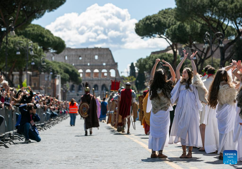 Rome celebrates 2,777th birthday with parade, events