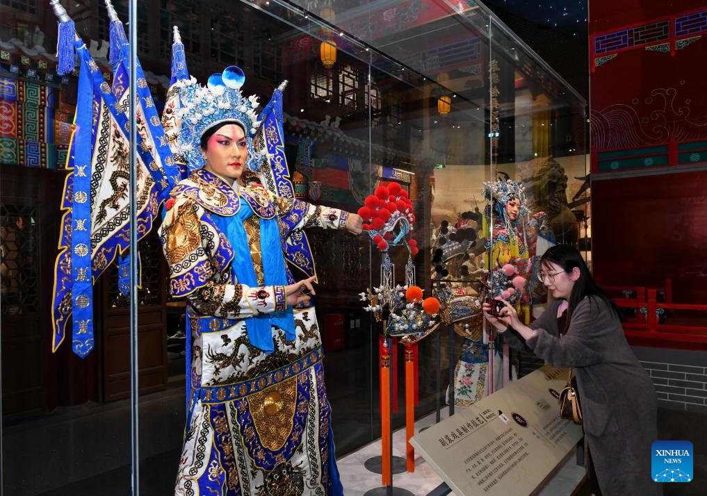 Intangible cultural heritage alongside China's Grand Canal exhibited in Hebei