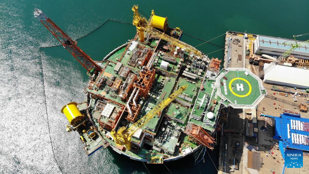 Asia's first cylindrical FPSO facility completed in E China