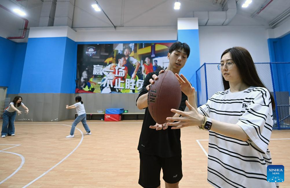 New lifestyles gain popularity among young Chinese