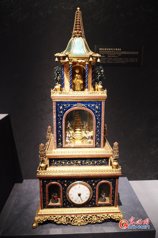 Exhibition exploring cultural exchanges between China, France unveils at Palace Museum