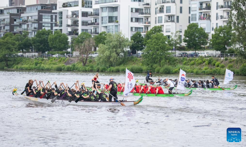 Feature: Dragon boats in Frankfurt open a window on Chinese culture