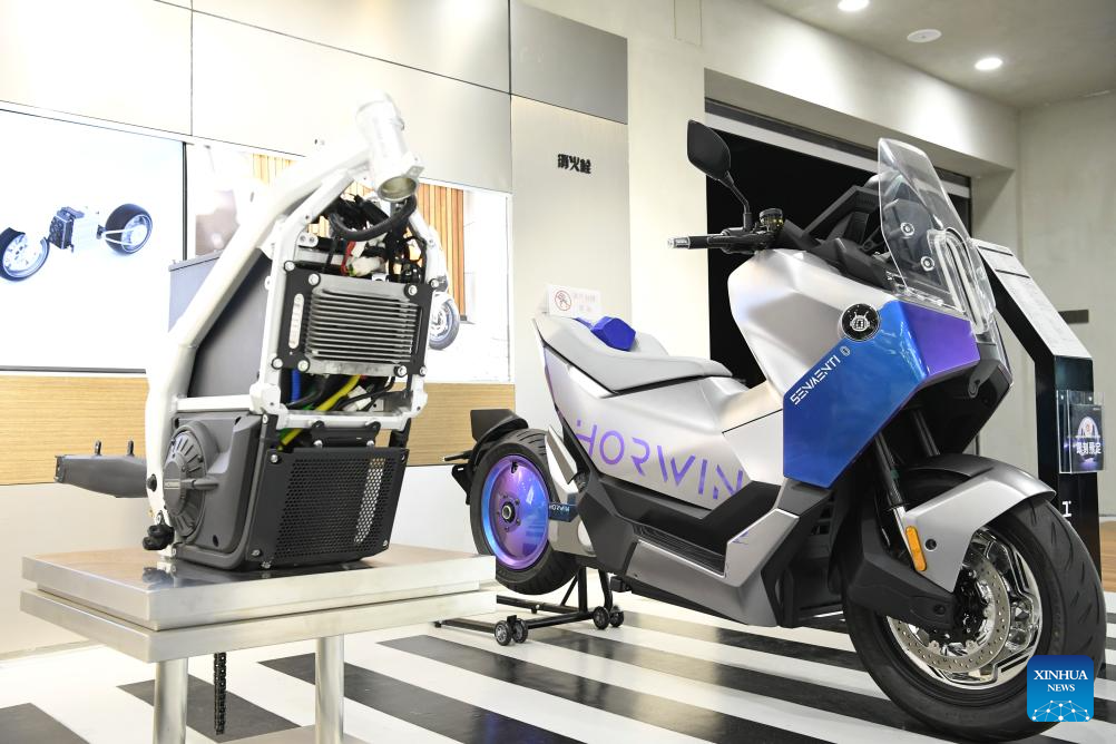 A look at pioneering manufacturer of intelligent electric motorcycles in E China