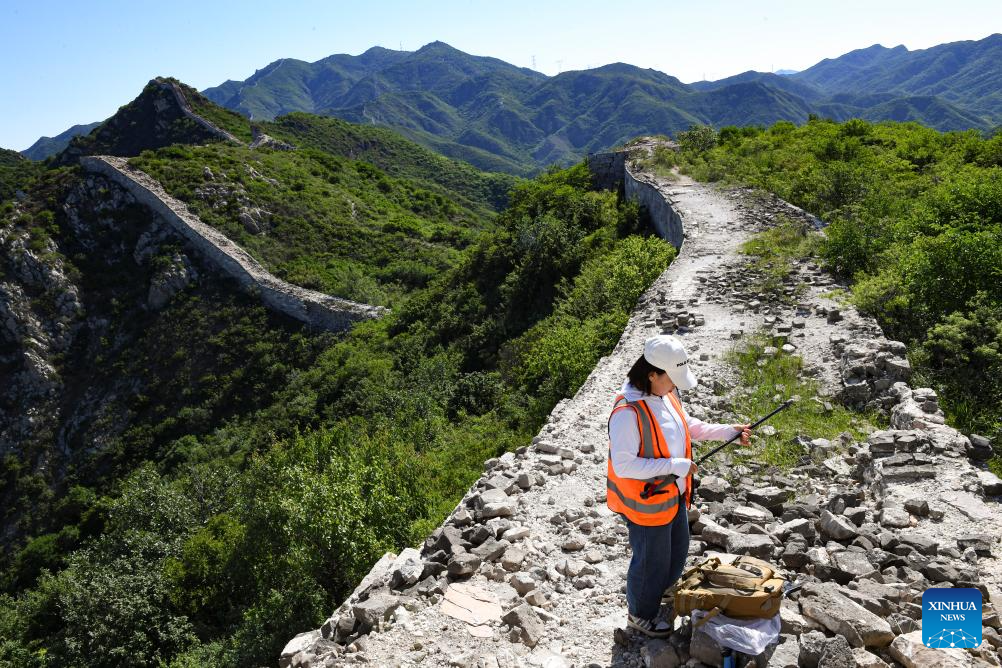 Shixia Village in Beijing develops tourism industry relying on resources of Great Wall