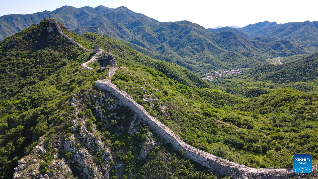 Shixia Village in Beijing develops tourism industry relying on resources of Great Wall