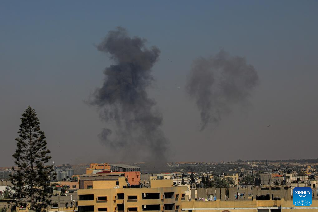 Israeli overnight attacks kill 75 in central Gaza: sources