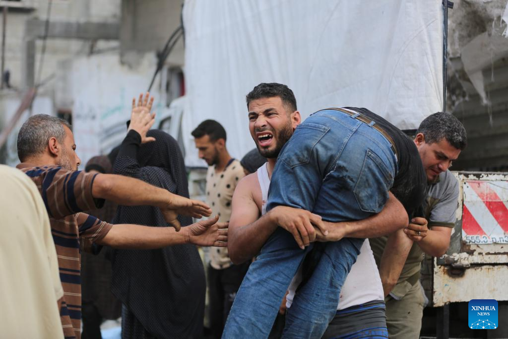 Israeli overnight attacks kill 75 in central Gaza: sources