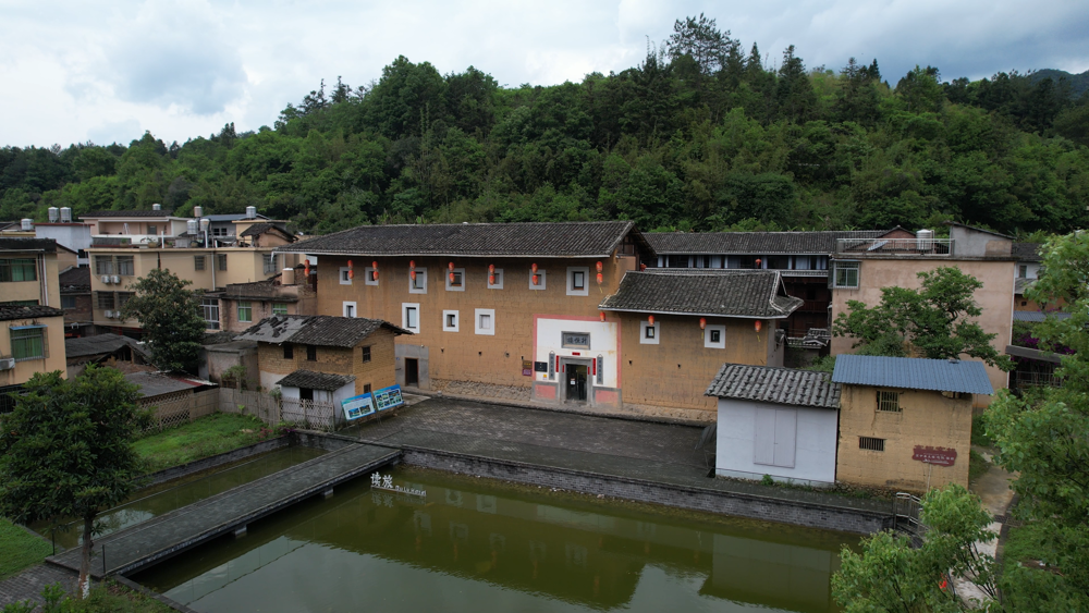 Unusual ancient buildings find new life in Fujian