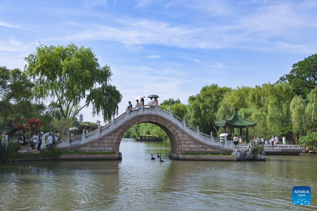 China sees 110 mln domestic tourist trips during Dragon Boat Festival holiday