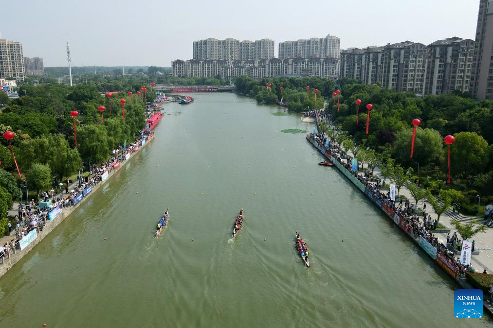 Dragon boat races held across China to mark Duanwu Festival