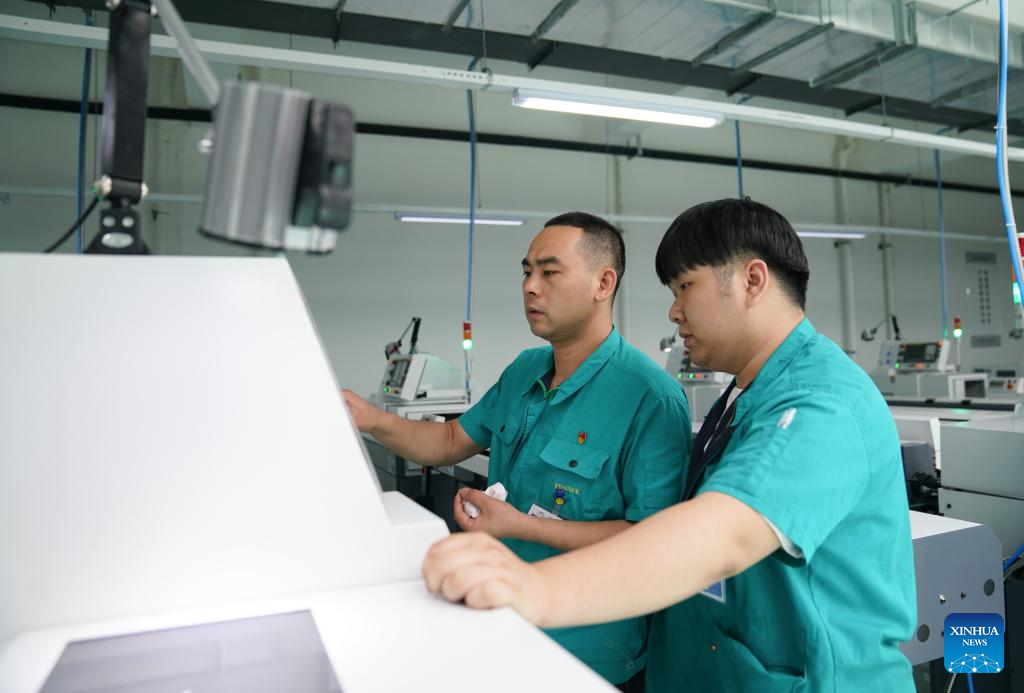 NE China upgrades traditional industries, develops high-tech manufacturing