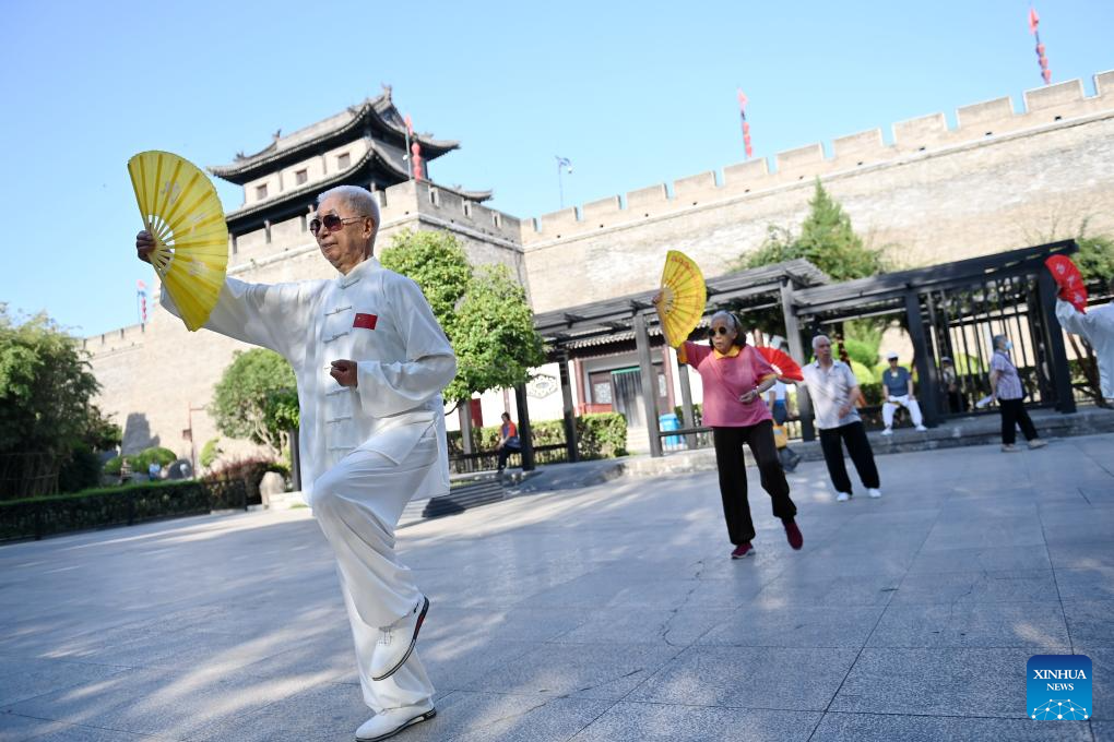 Sports life around the ancient city wall in Xi'an, China