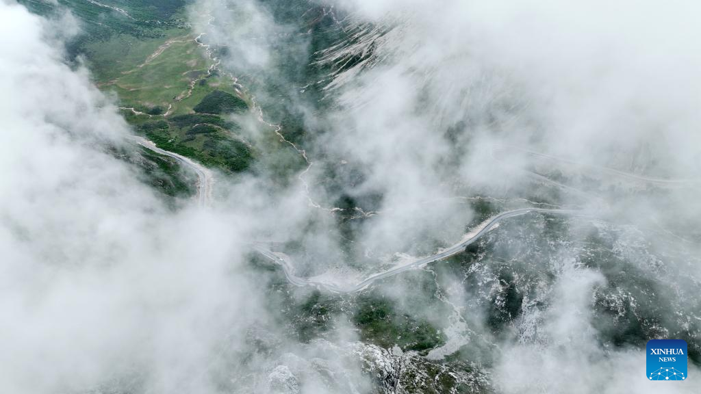 Scenery of Guanggai Mountain in NW China's Gansu