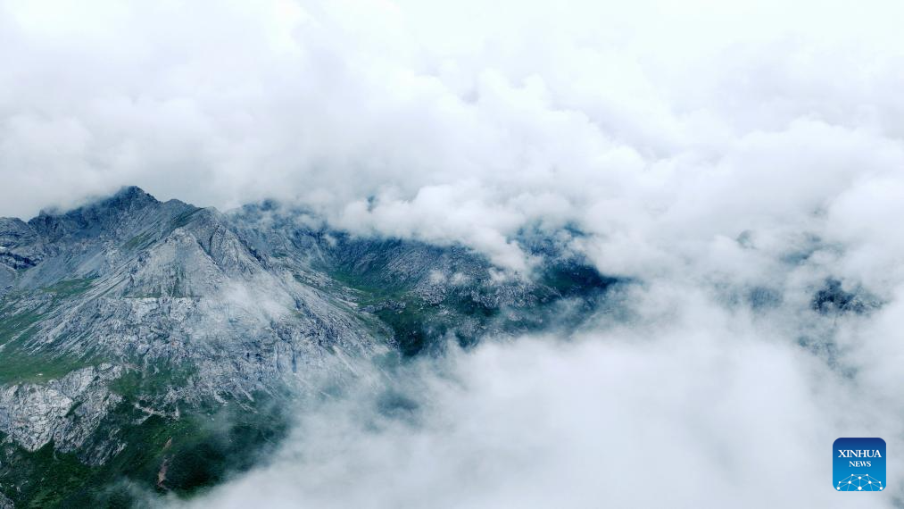 Scenery of Guanggai Mountain in NW China's Gansu